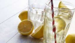 انفوجرافيك | ماء الليمون الدافئ وفوائده