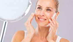كيف تحمي جلدك من أضرار الشيخوخة ؟