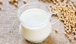 افضل وقت لشرب الحليب ومتى يكون شرب الحليب مضراً ؟