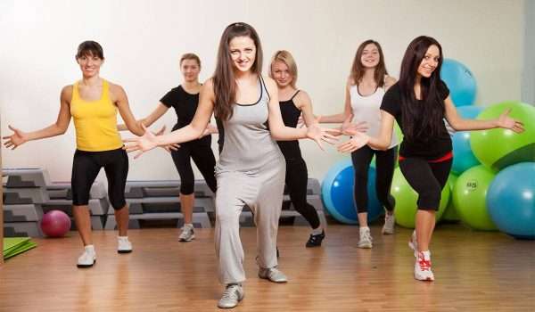 فوائد رقصة الزومبا لإنقاص الوزن وأنواع الرقصات بالصور - DailyMedicalinfo.com