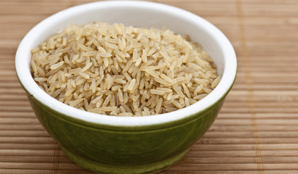 فوائد الأرز البني أو الكامل لإنقاص الوزن وللبشرة والشعر