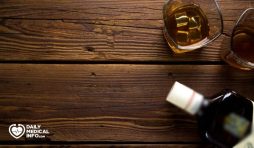أعراض إدمان الكحول وأسبابه وطرق علاجه