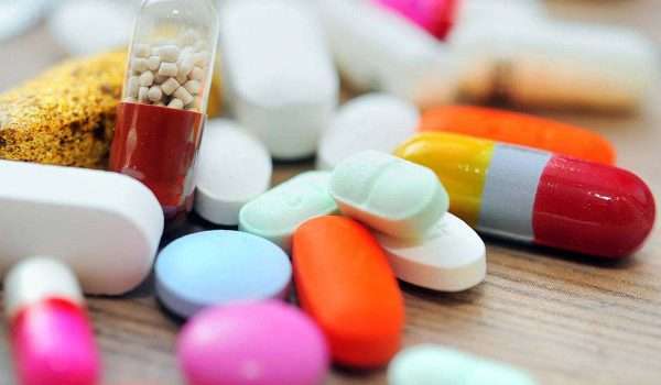 الأدوية وتأثيرها على امتصاص الفيتامينات في الجسم