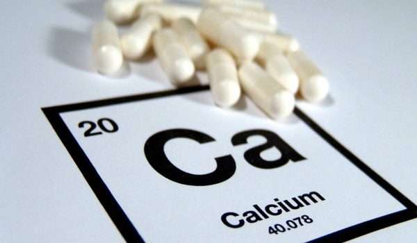 تناول مكملات الكالسيوم يوميا قد يكون سبب الاورام الحميدة في القولون !