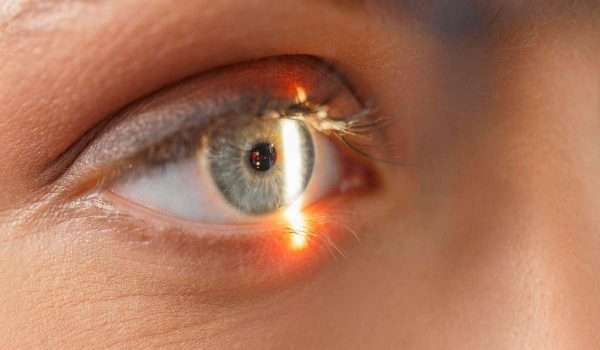 تقنية ثورية تعيد الرؤية للمرضى المصابين بـ” العمى ” وقد تكون هي العلاج!