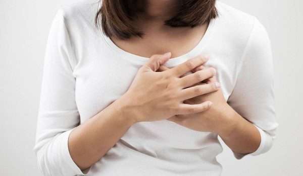 اعراض الورم الليفي في الثدي .. ومتى يجب زيارة الطبيب؟