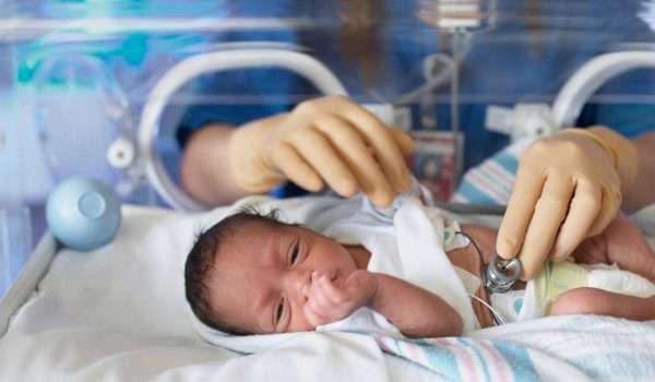 الولادة المبكرة Premature birth