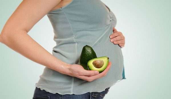 فوائد الافوكادو للحامل .. مفيدة لك ولجنينك ويعالج الغثيان الصباحي
