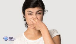 أسباب رائحة البول الغريبة والكريهة Urine Odor