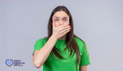 ما العلاقة بين تلبيسة الزيركون ورائحة الفم؟