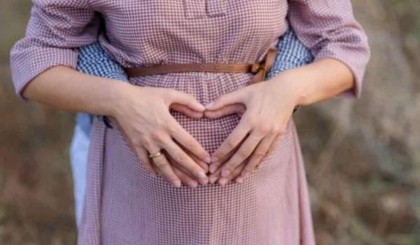 الحمل في الشهر الثاني والجماع