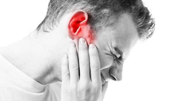 التهاب الاذن الداخلية .. الأسباب والأعراض والتشخيص والعلاج