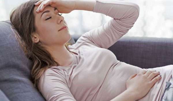 هل أعراض القولون تشبه أعراض الحمل