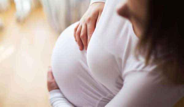 أعراض زلال الحمل في الشهر التاسع