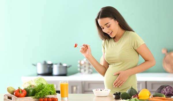 أغذية تساعد على زيادة وزن الجنين
