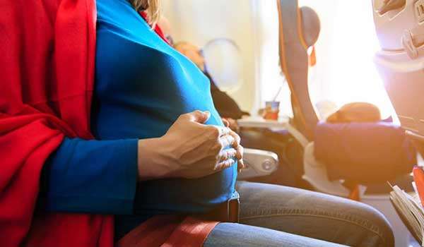 سفر الحامل بالطائرة في الشهر الثالث