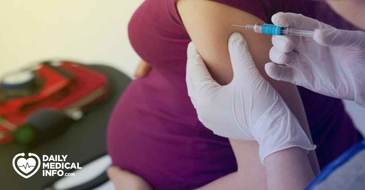 تطعيم النساء الحوامل بلقاح كورونا
